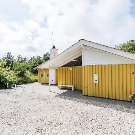 Semesterbostad Serene Retreat In Henne By-by Traum